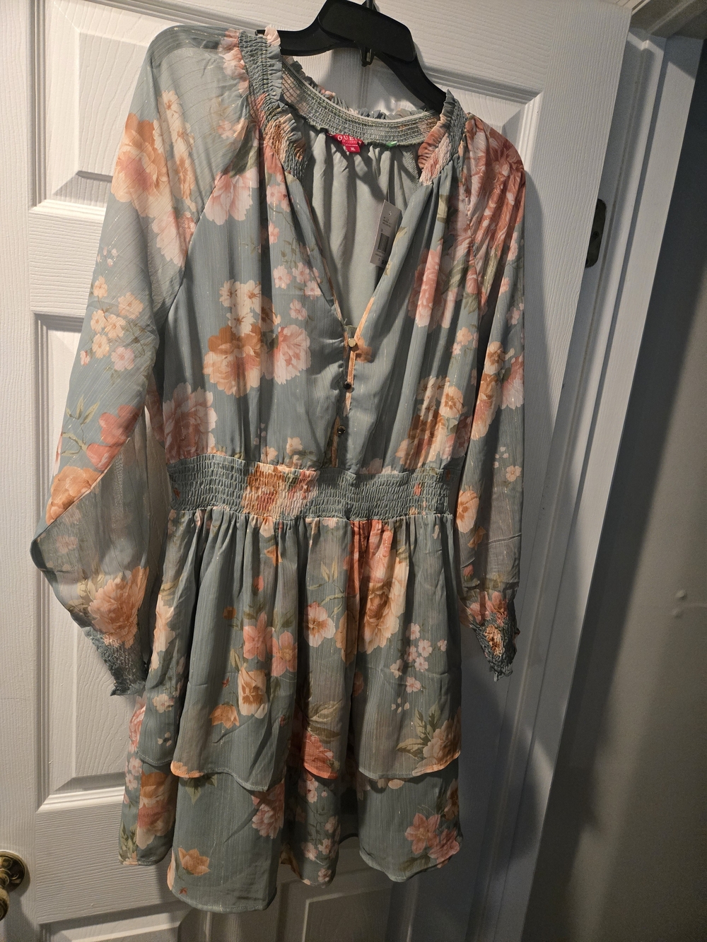 Guess Floral Smocked Waist Dress in Sage with Peach Blooms XL NWT